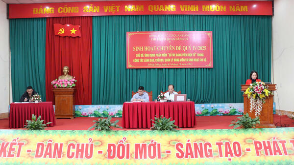 ĐẢNG ỦY XÃ ĐỒNG ĐĂNG TỔ CHỨC SINH HOẠT CHUYÊN ĐỀ ĐIỂM VỀ “ĐẢNG VIÊN TIÊN PHONG HỌC TẬP KỸ NĂNG SỐ”