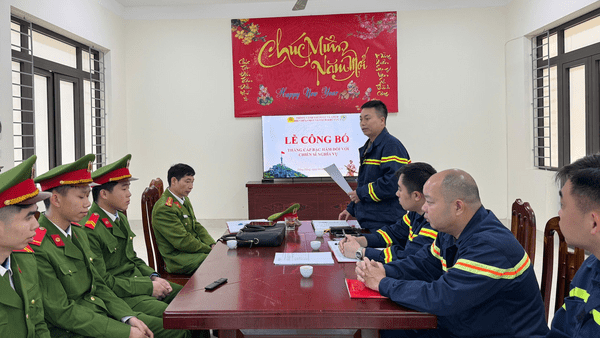 Tổ chức công bố quyết định thăng cấp bậc hàm, nâng bậc lương đối với chiến sỹ nghĩa vụ năm 2026